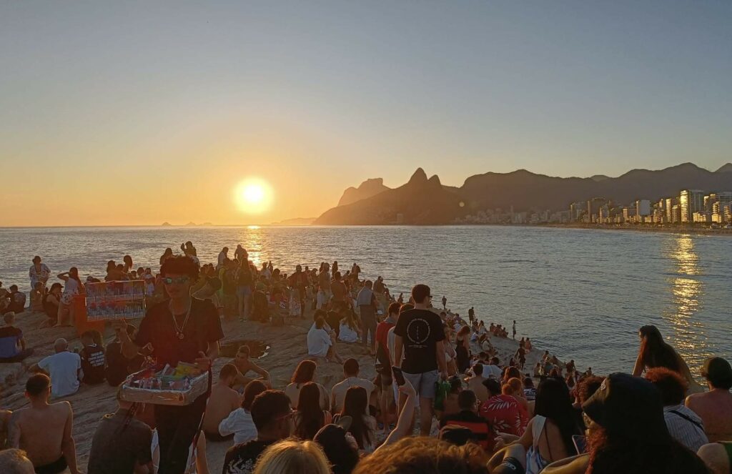 zonsondergang op ipanema strand